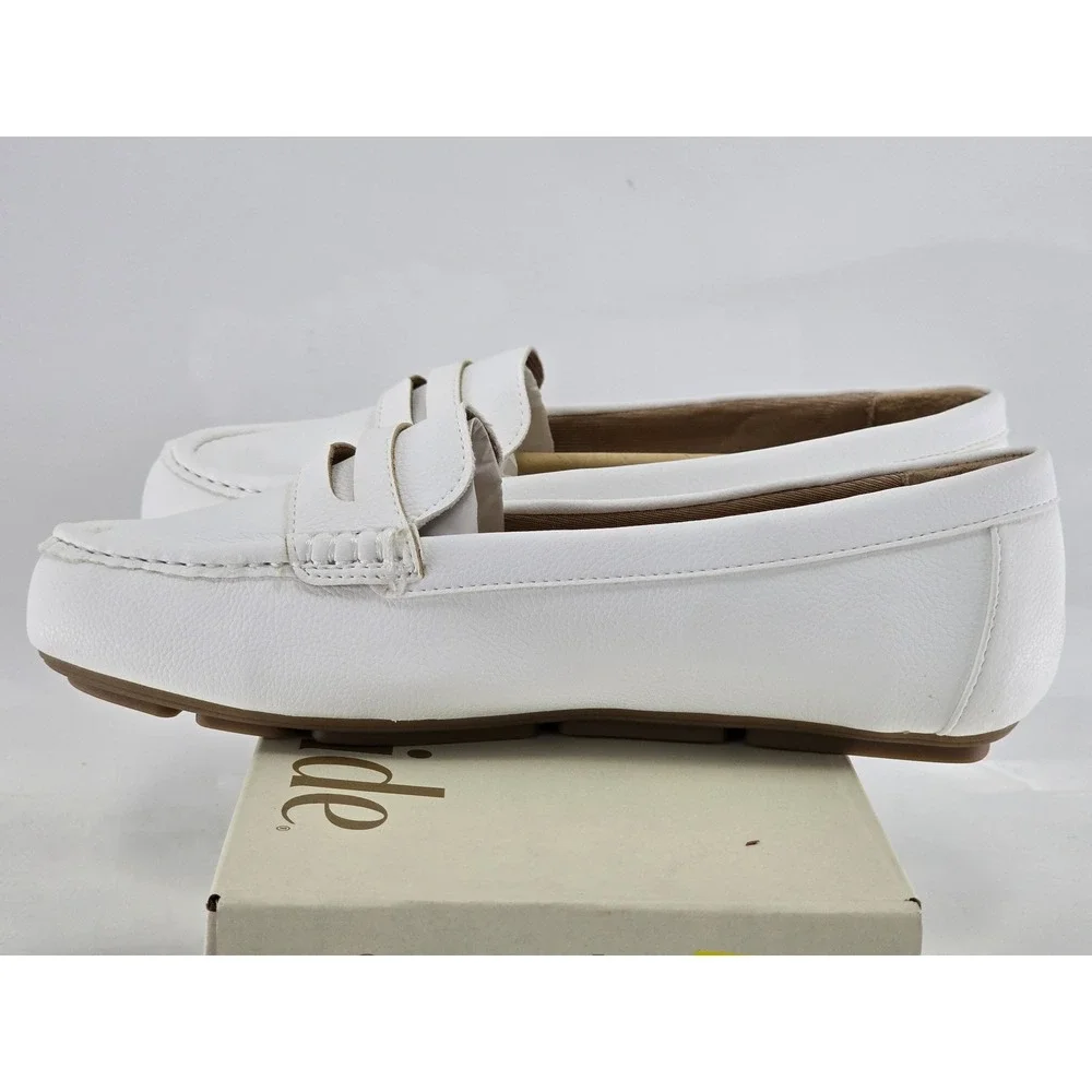 LifeStride Riviera Loafers Women 6.5W White Penny Loafers Soft System - NEW